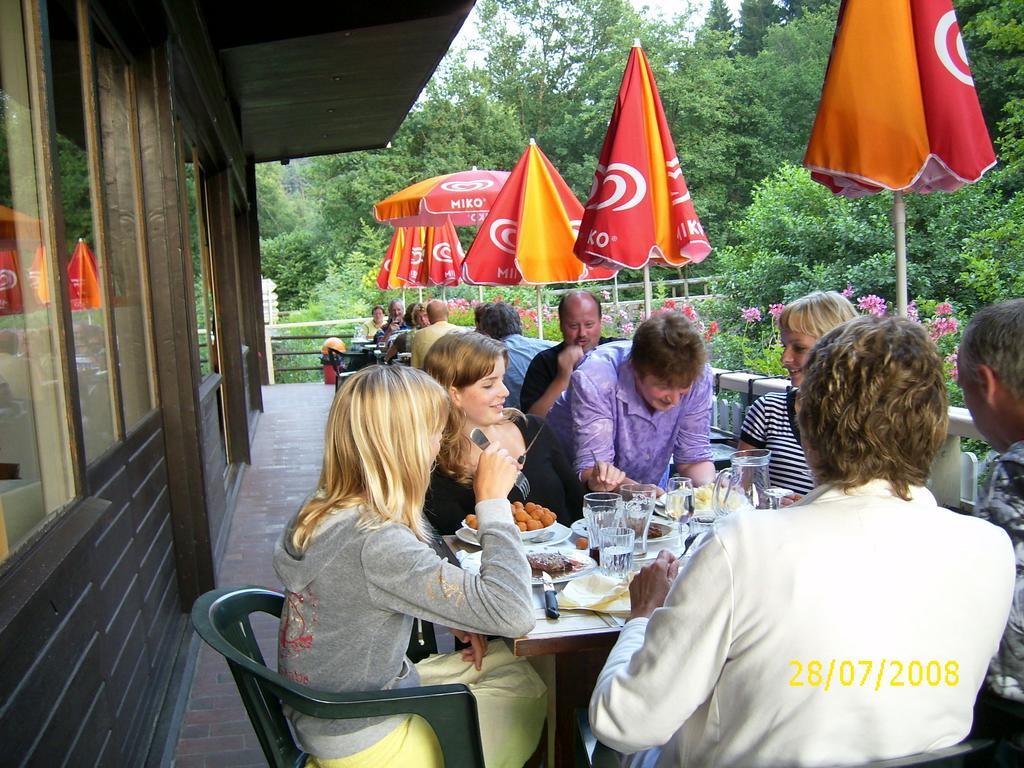 Chalet Du Montal Dun-les-Places Exteriör bild